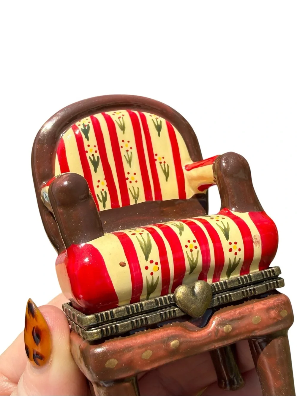 Vintage Armchair Trinket Box Chair Shaped Hinged Jewelry Box Ceramic Keepsake 4”